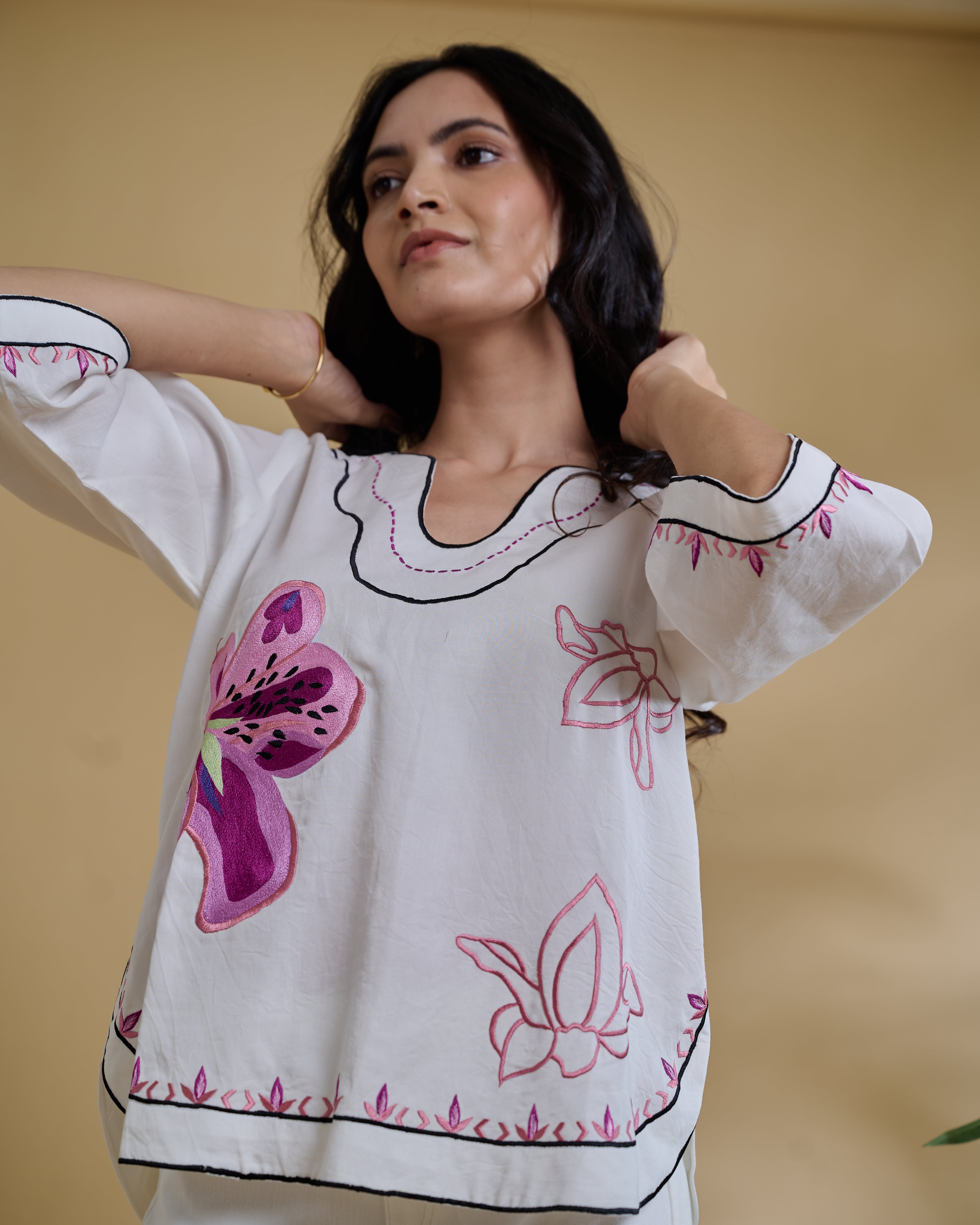 Rosette Top